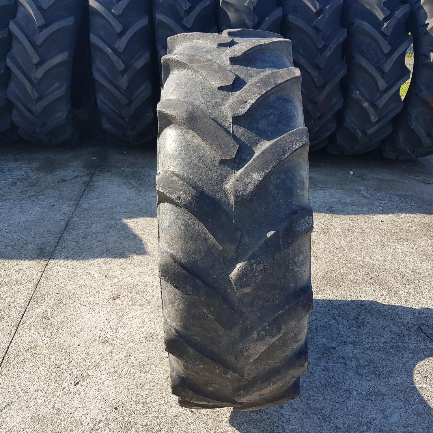  Cauciucuri 340/85R24 (13.6R24) Mitas