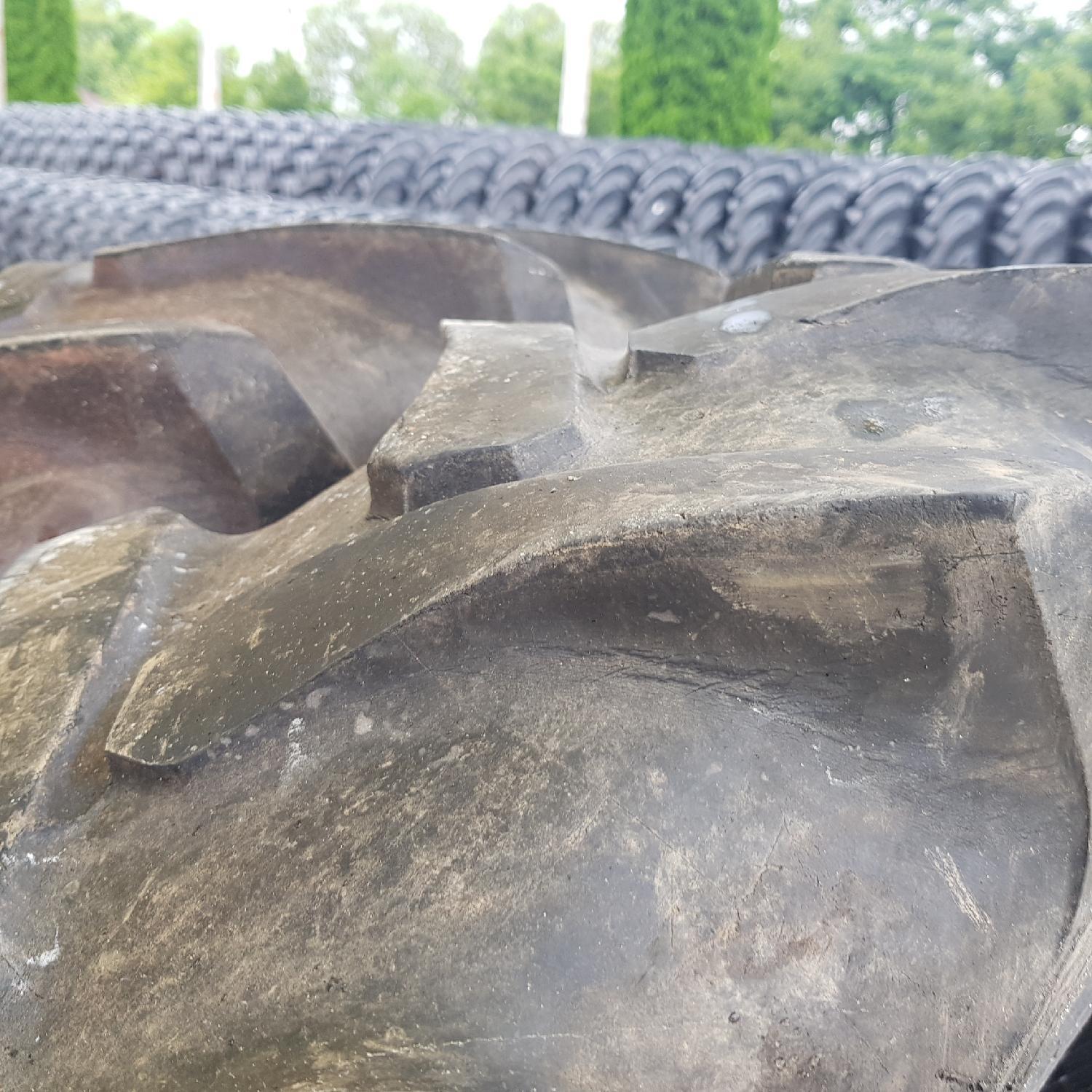  Cauciucuri 12.4-28 (320/85R28) Barum