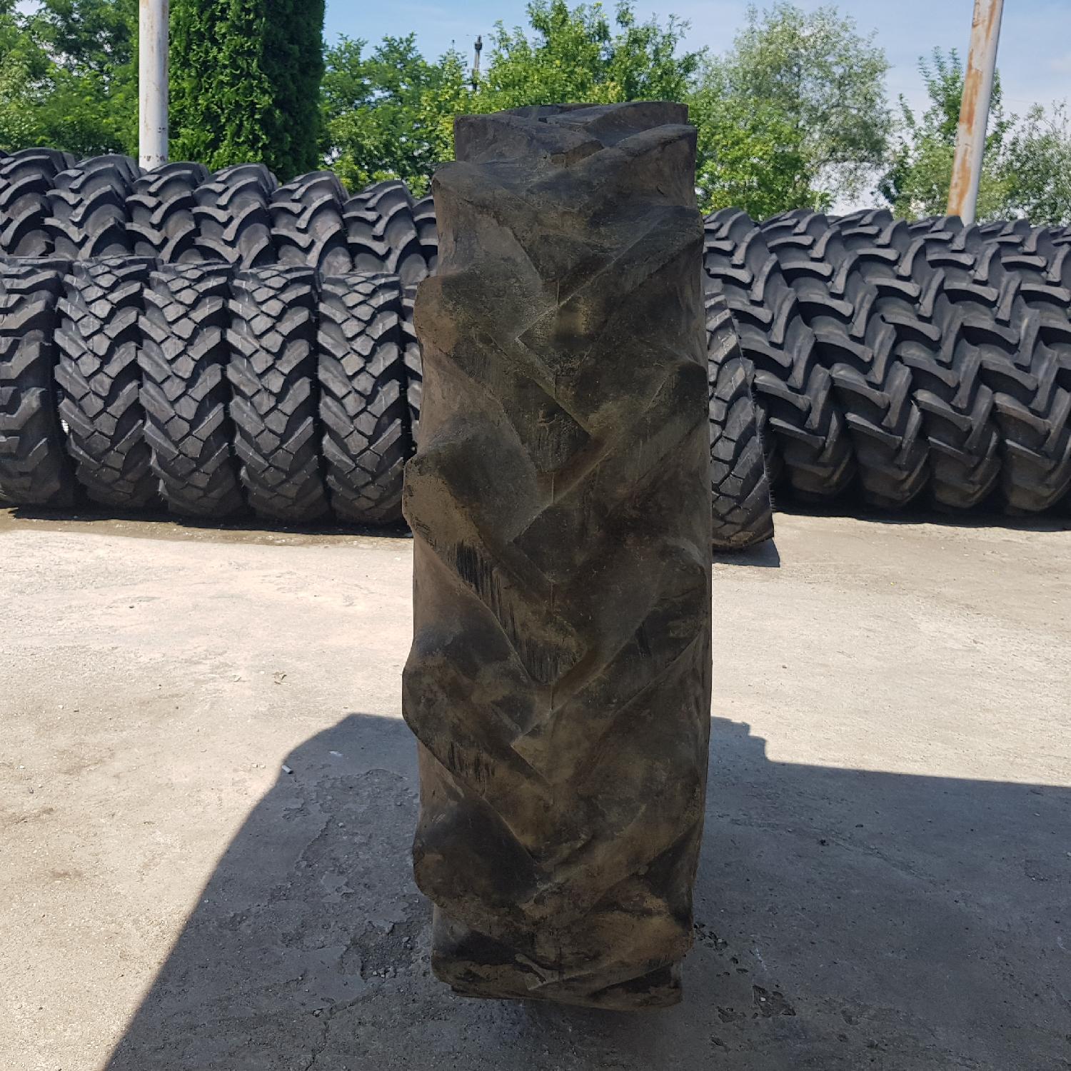  Cauciucuri 12.4-28 (320/85R28) Metzeler