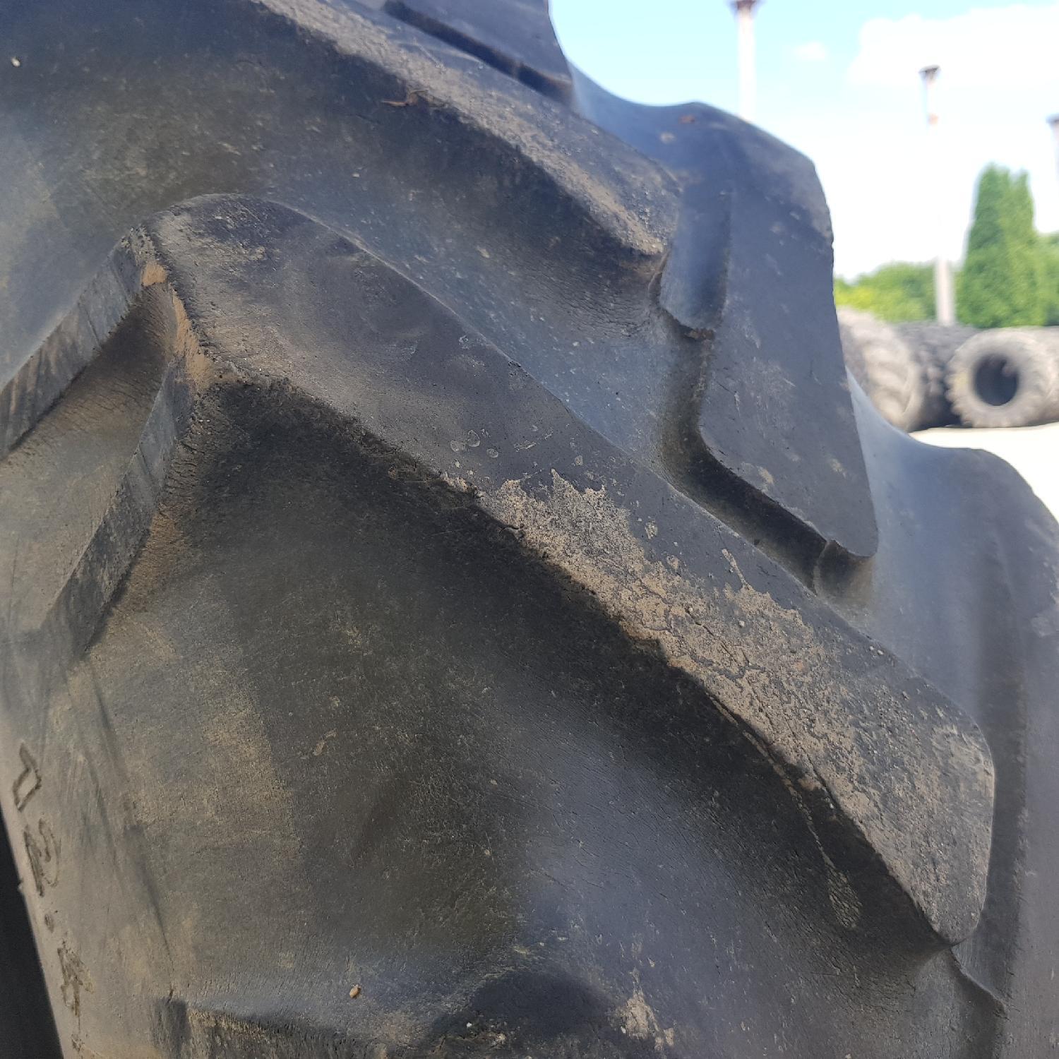 Cauciucuri 12.4-28 (320/85R28) Semperit