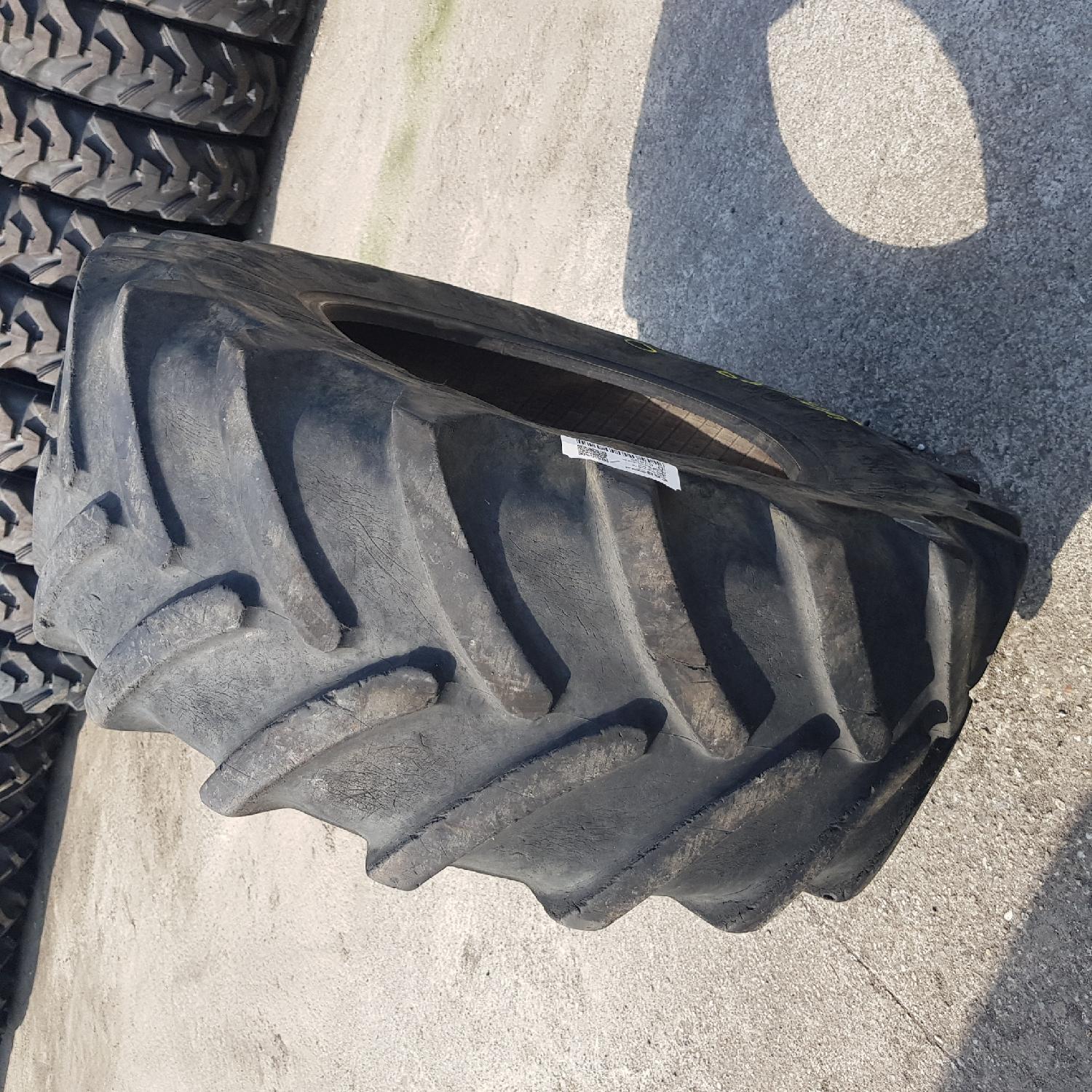  Cauciucuri 440/65 24  Michelin