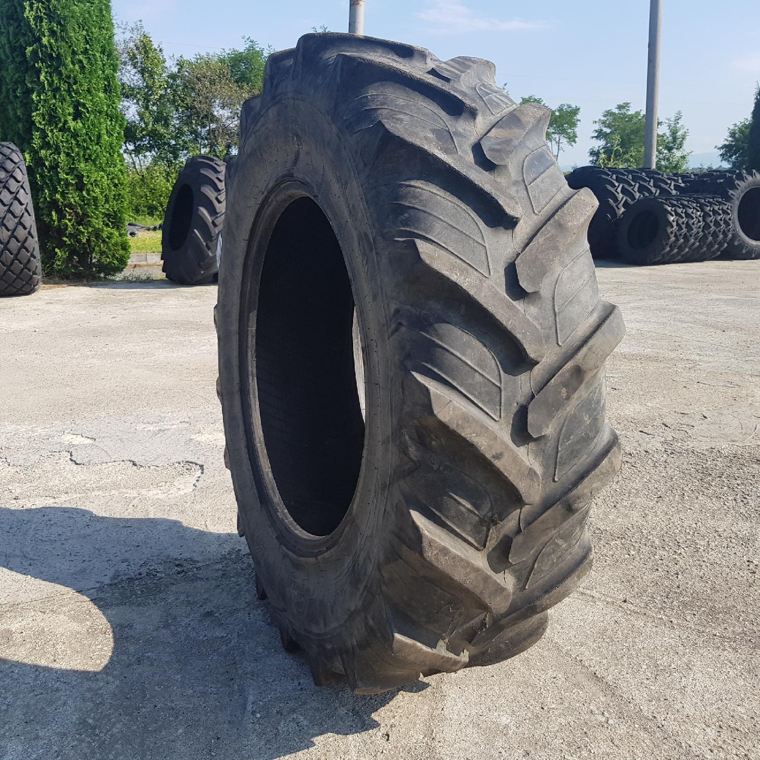  Cauciucuri 14.9R28 (380/85R28) Taurus