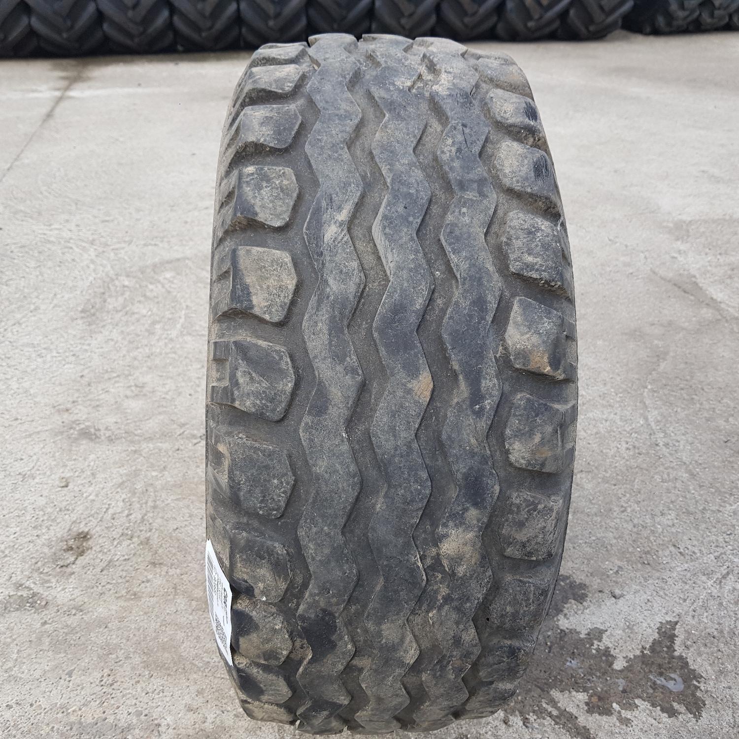  Cauciucuri 10.0/75-15  Uniroyal