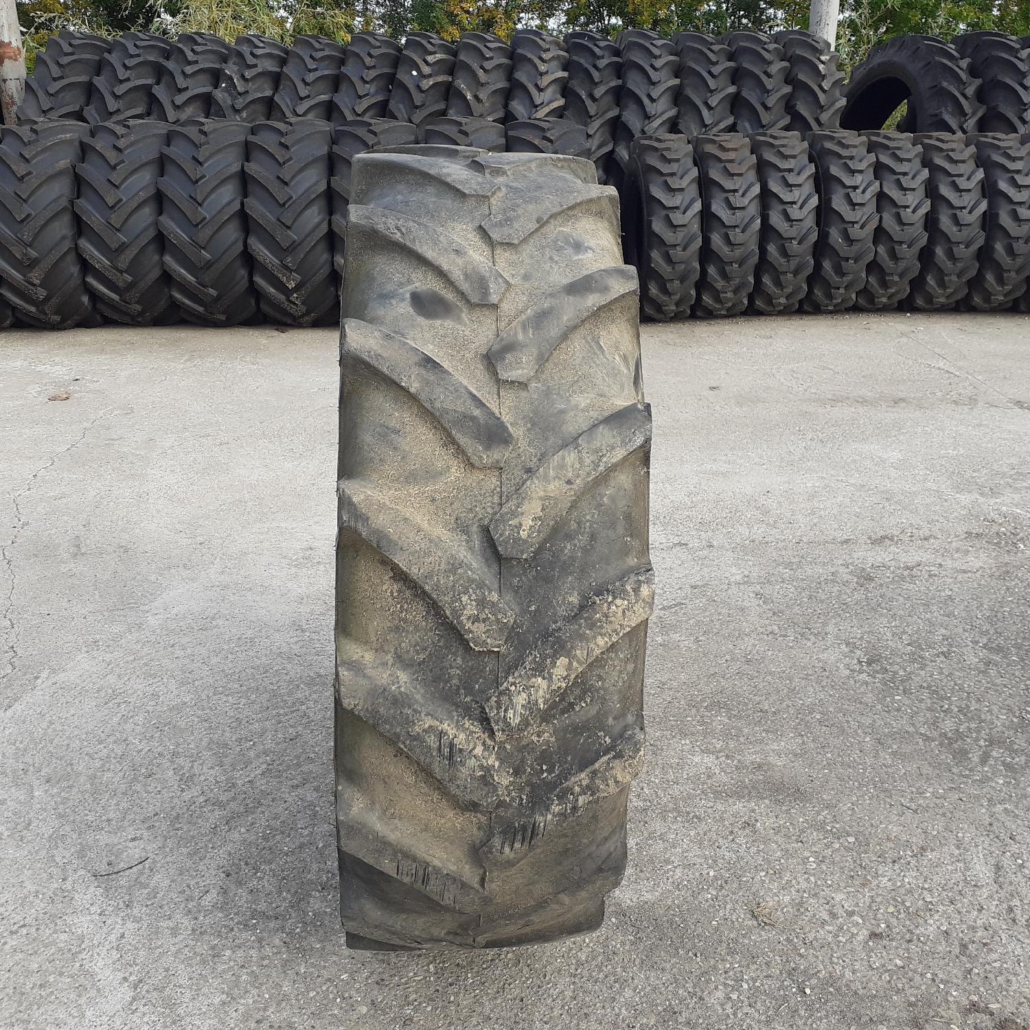  Cauciucuri 340/85R24 (13.6R24) Mitas