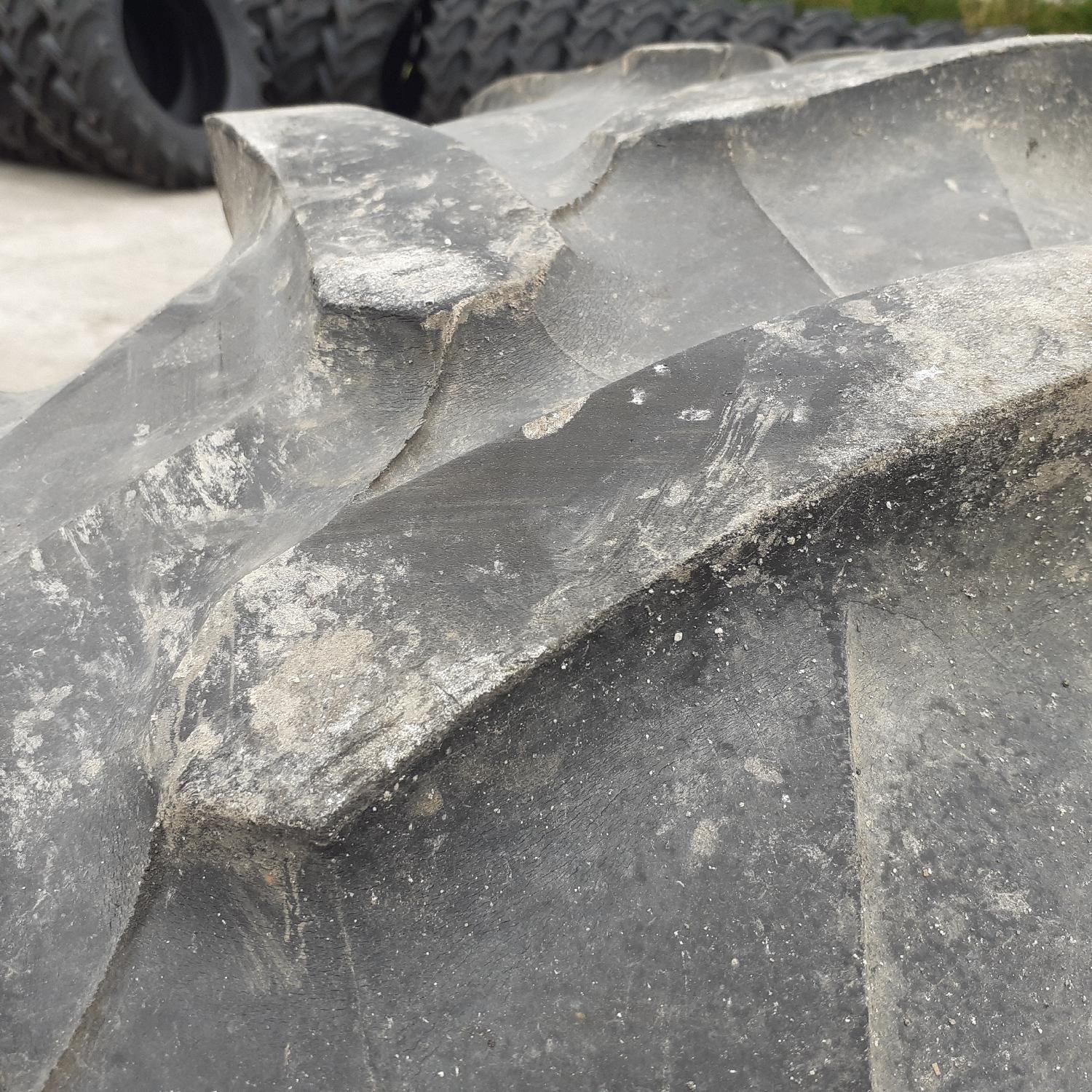  Cauciucuri 14.9R28 (380/85R28) Pirelli
