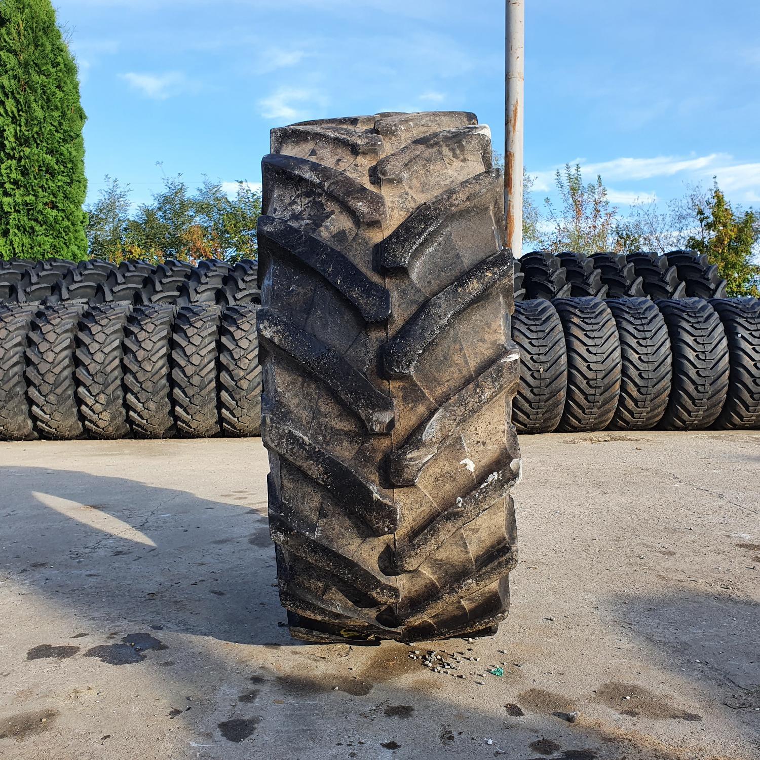  Cauciucuri 440/65R24  Trelleborg