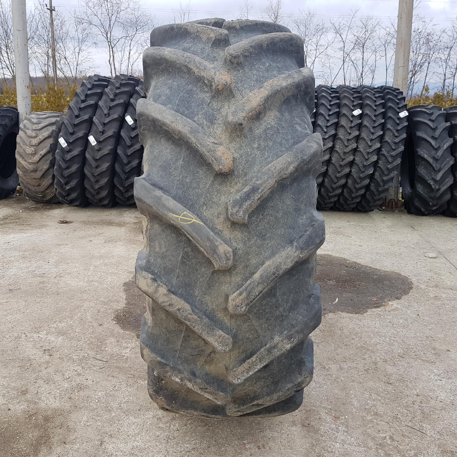  Cauciucuri 580/70R38 Pirelli