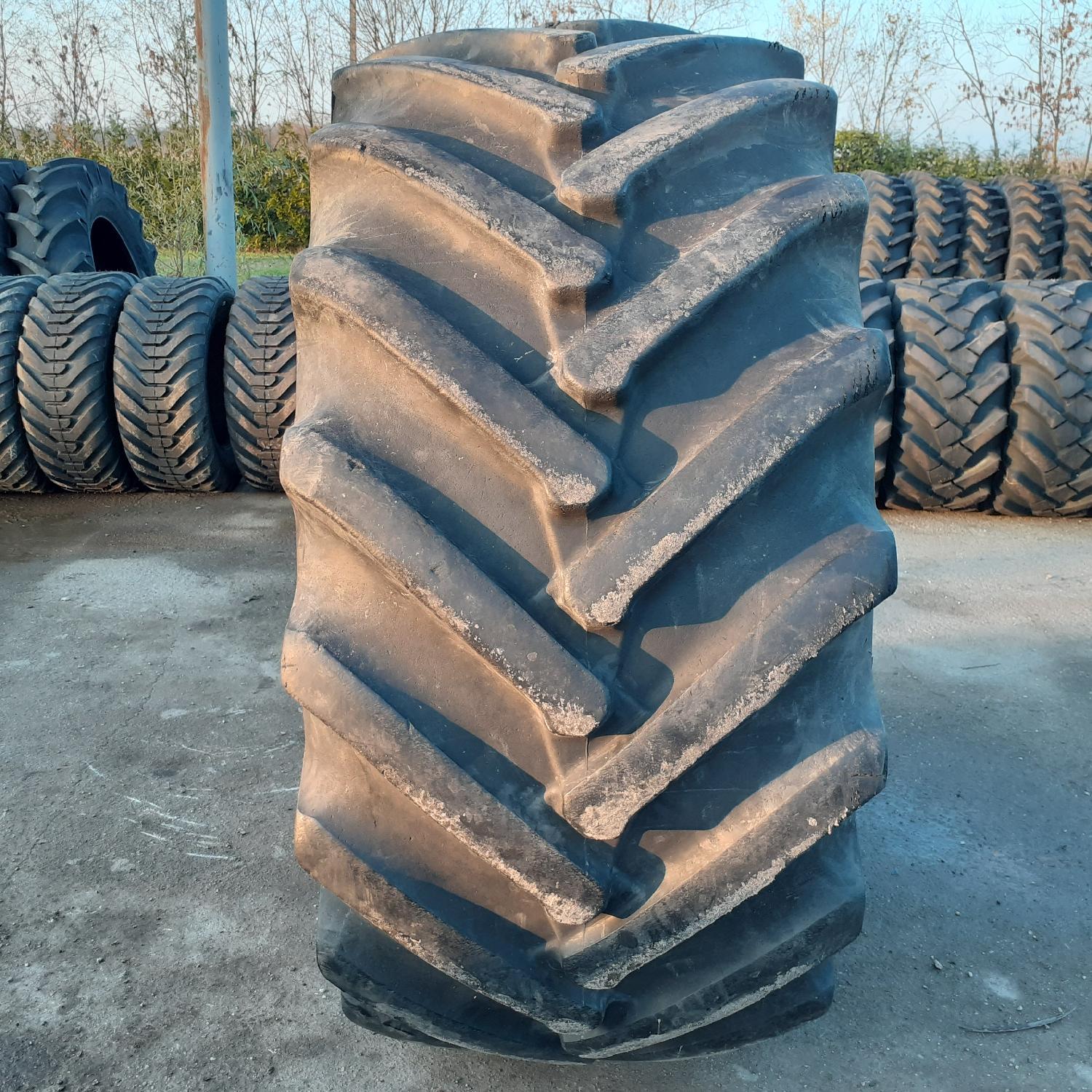  Cauciucuri 30.5R32  Belshina