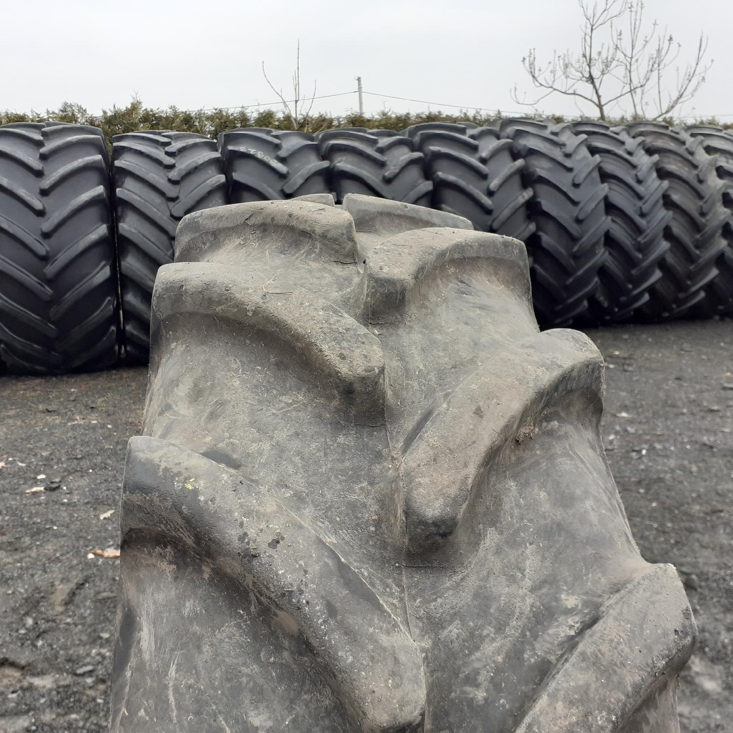  Cauciucuri 340/85R24 (13.6R24) Firestone