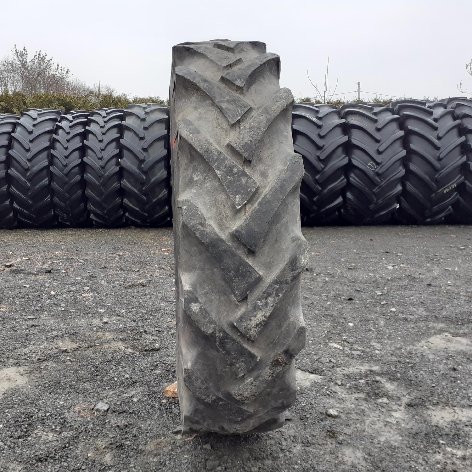 Cauciucuri 12.4-28 (320/85R28) Universal