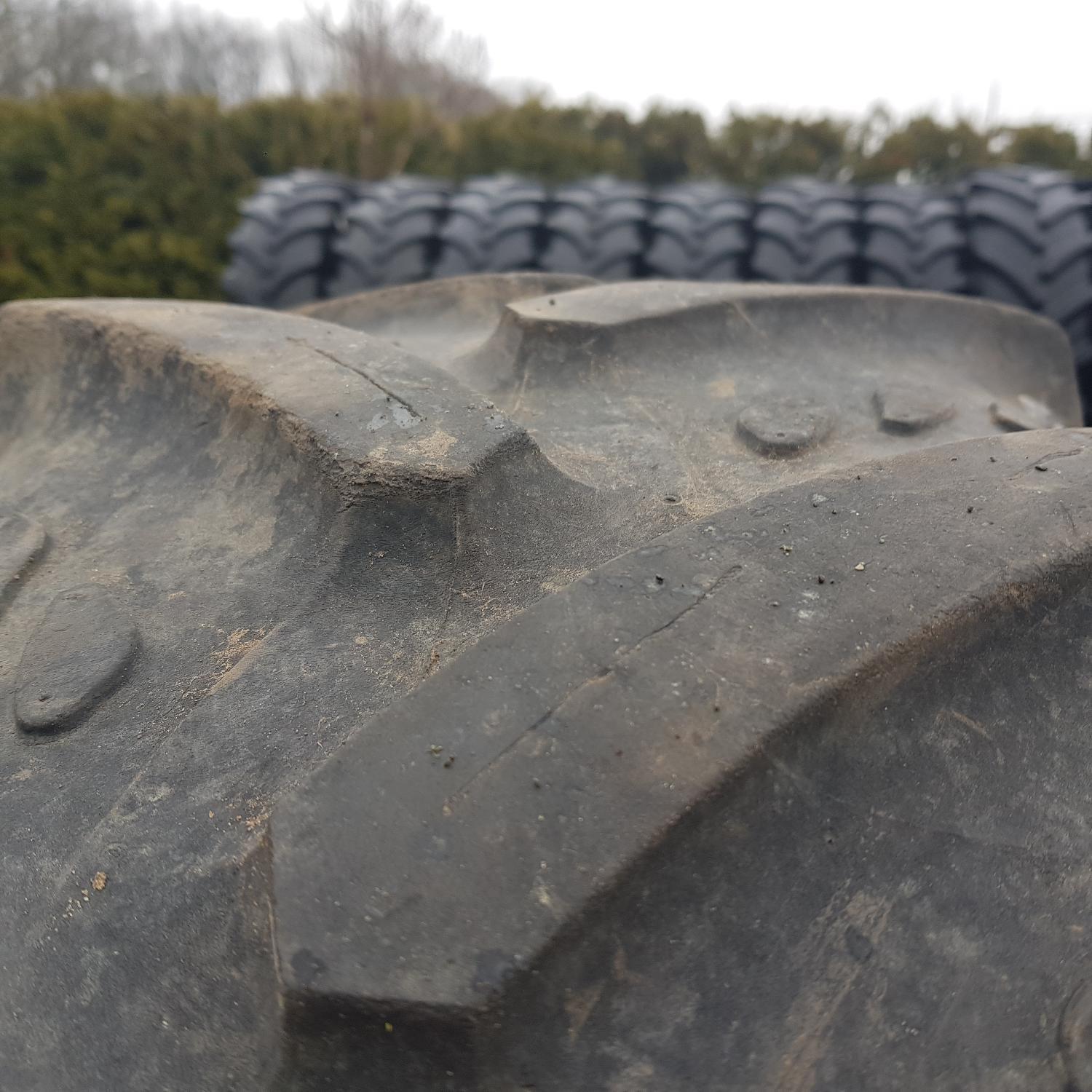  Cauciucuri 340/85R24 (13.6R24) Kleber