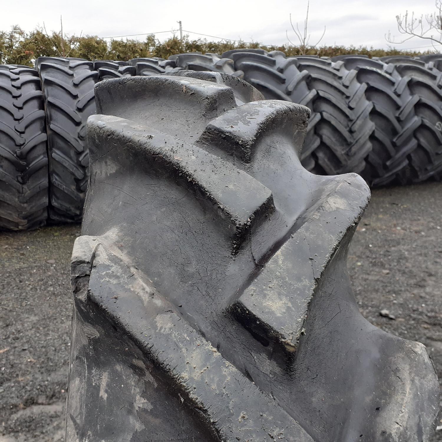  Cauciucuri 12.4-28 (320/85R28) Continental