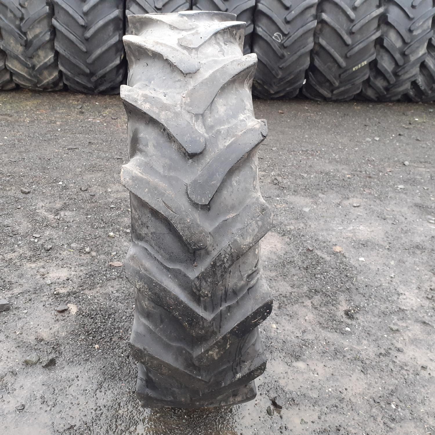  Cauciucuri 12.4R28 (320/85R28) Semperit