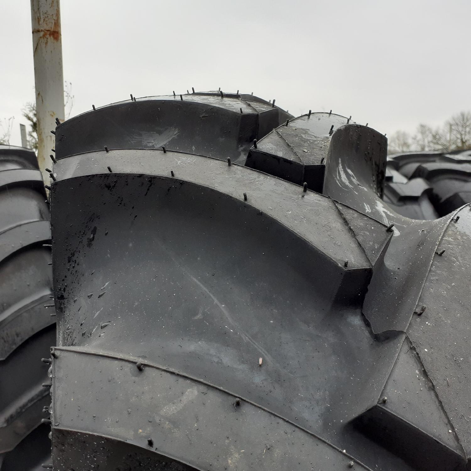  Cauciucuri 14.9-28 (380/85R28) Mrl