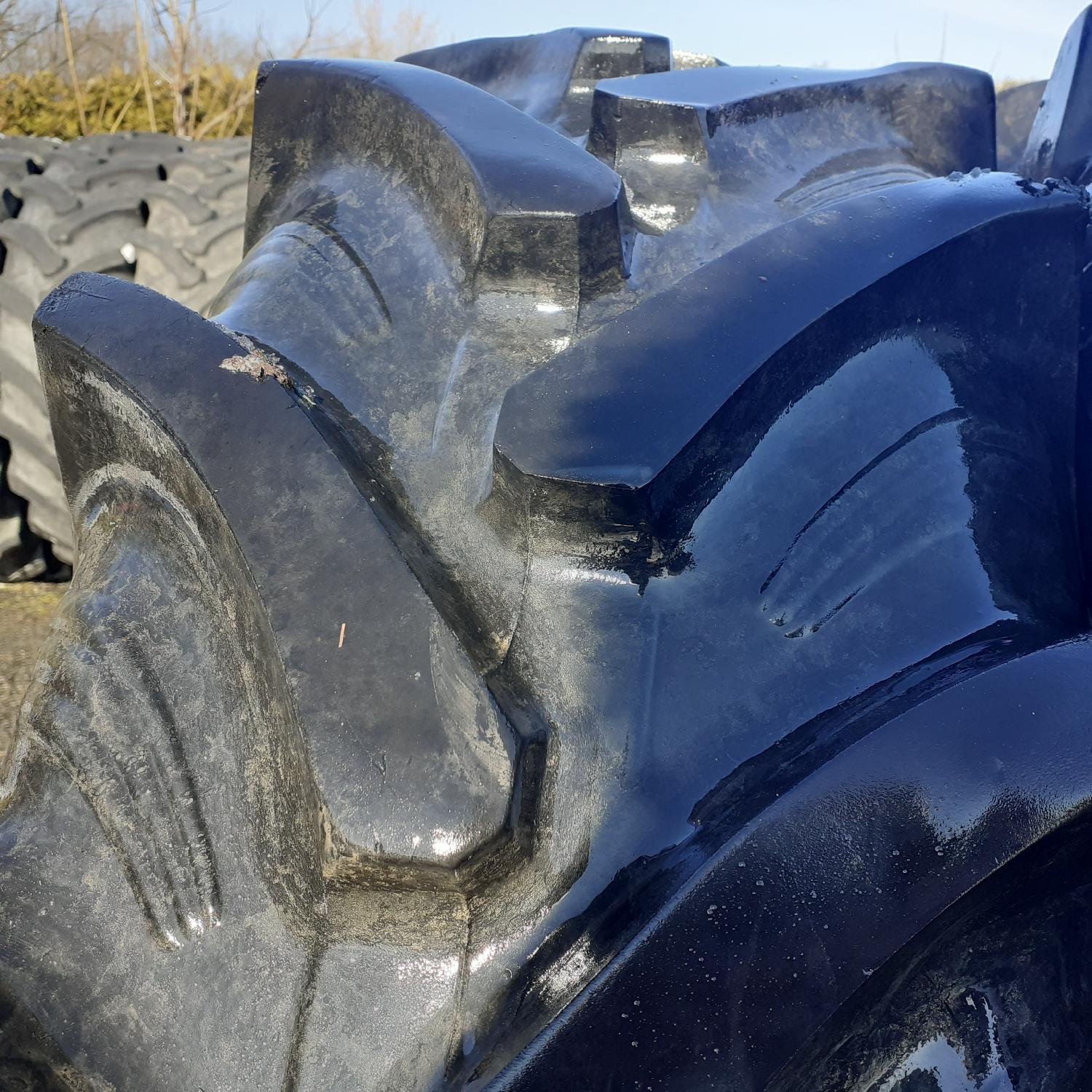 Cauciucuri 340/85R24 (13.6R24) Ozka
