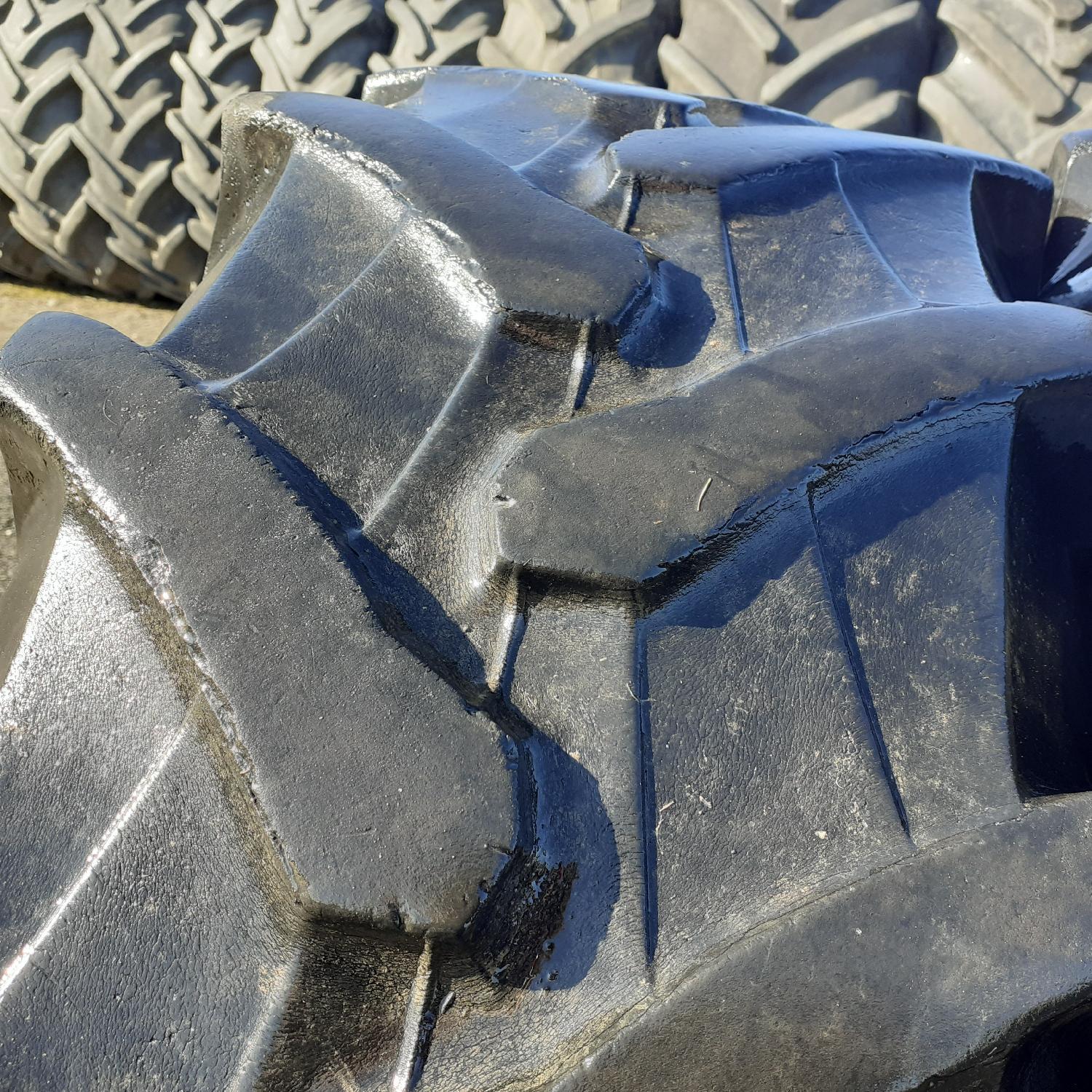  Cauciucuri 320/85R20 Trelleborg