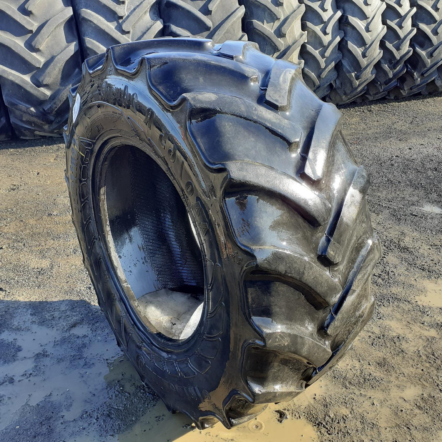  Cauciucuri 440/65R24  Continental