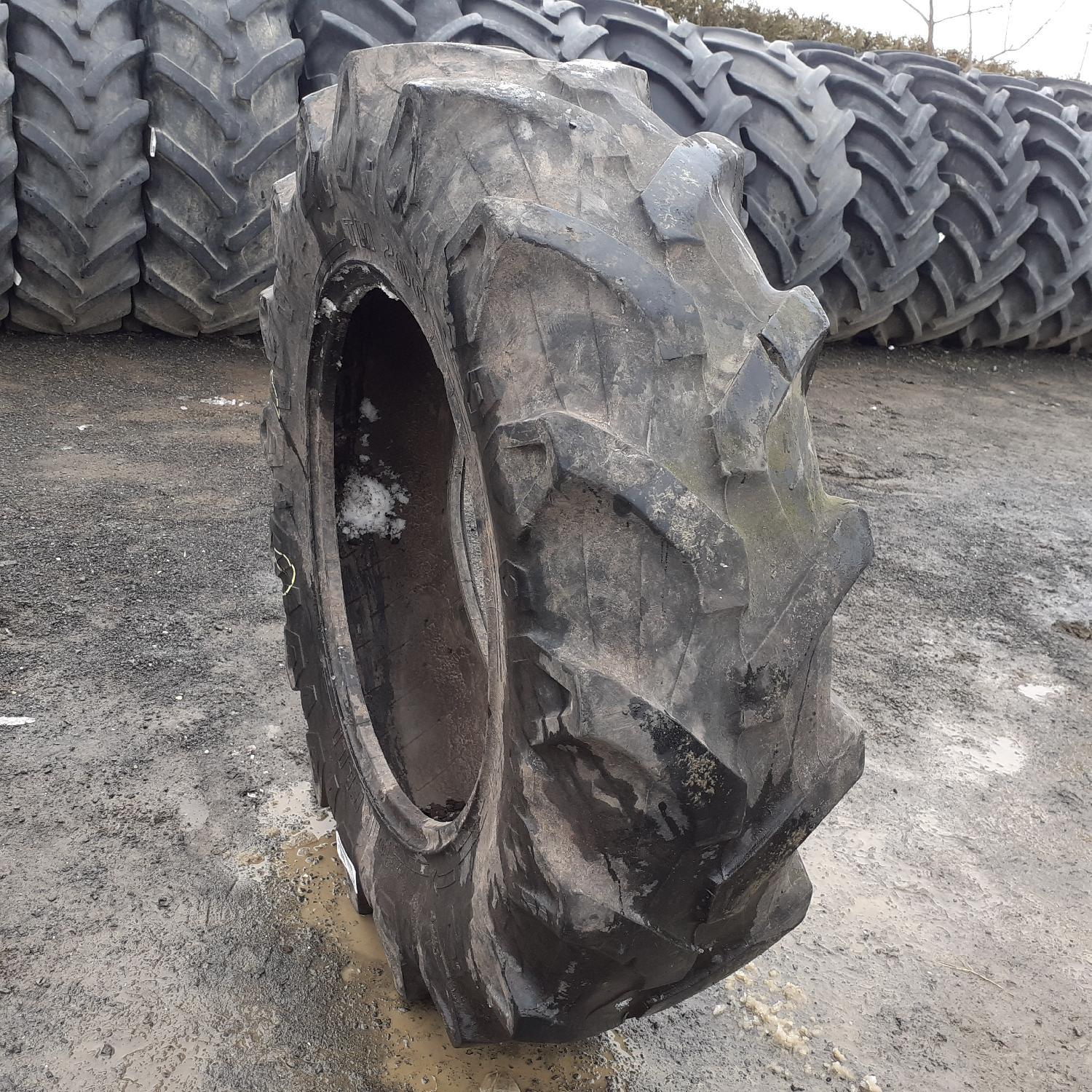  Cauciucuri 14.9R28 Pirelli