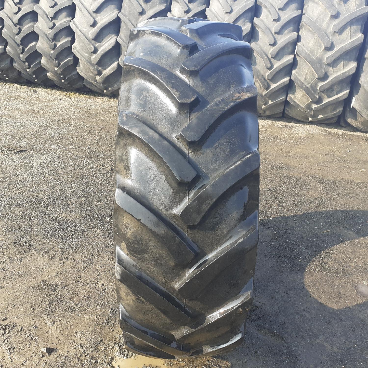  Cauciucuri 340/85R24 (13.6R24) Continental