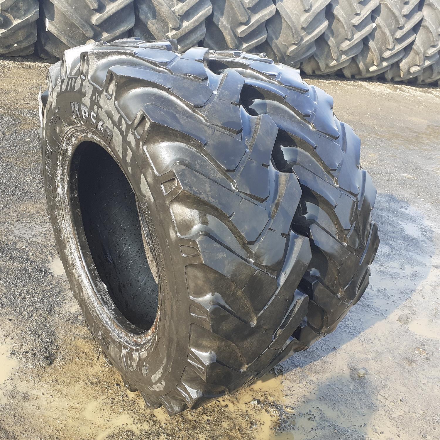  Cauciucuri 10.5-18 (10.5/80R18) Bkt