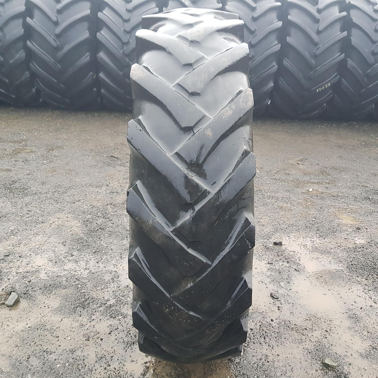 Anvelope 14.9-28 (380/85R28)  Semperit