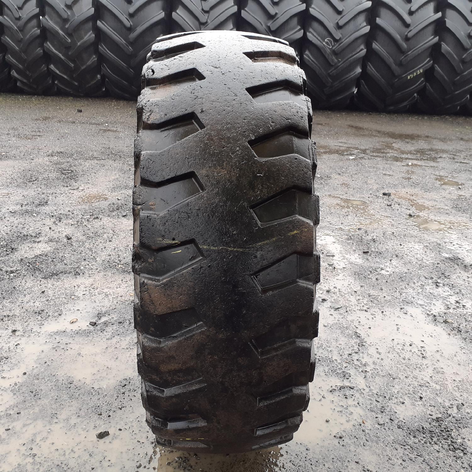 Anvelope 335/80R18 Michelin