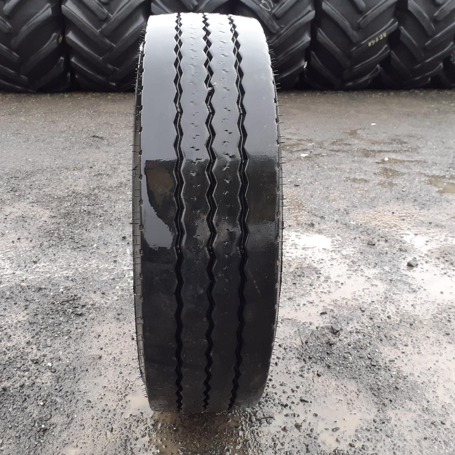 Anvelope 215/75R17.5   Michelin