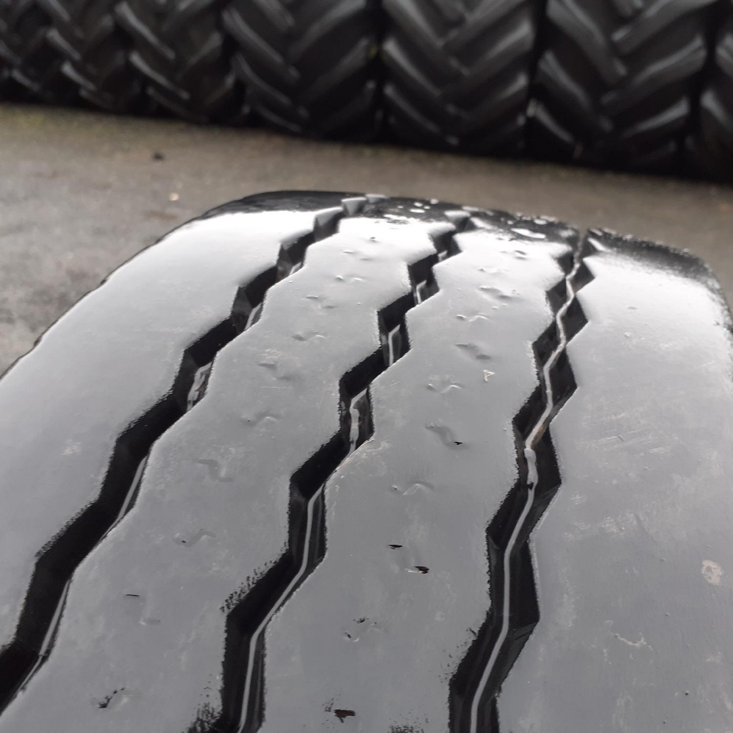 Anvelope 215/75R17.5   Michelin