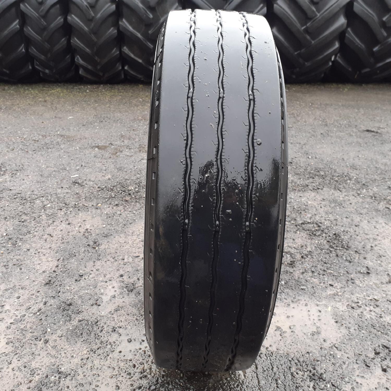 Anvelope 215/75R17.5   Michelin