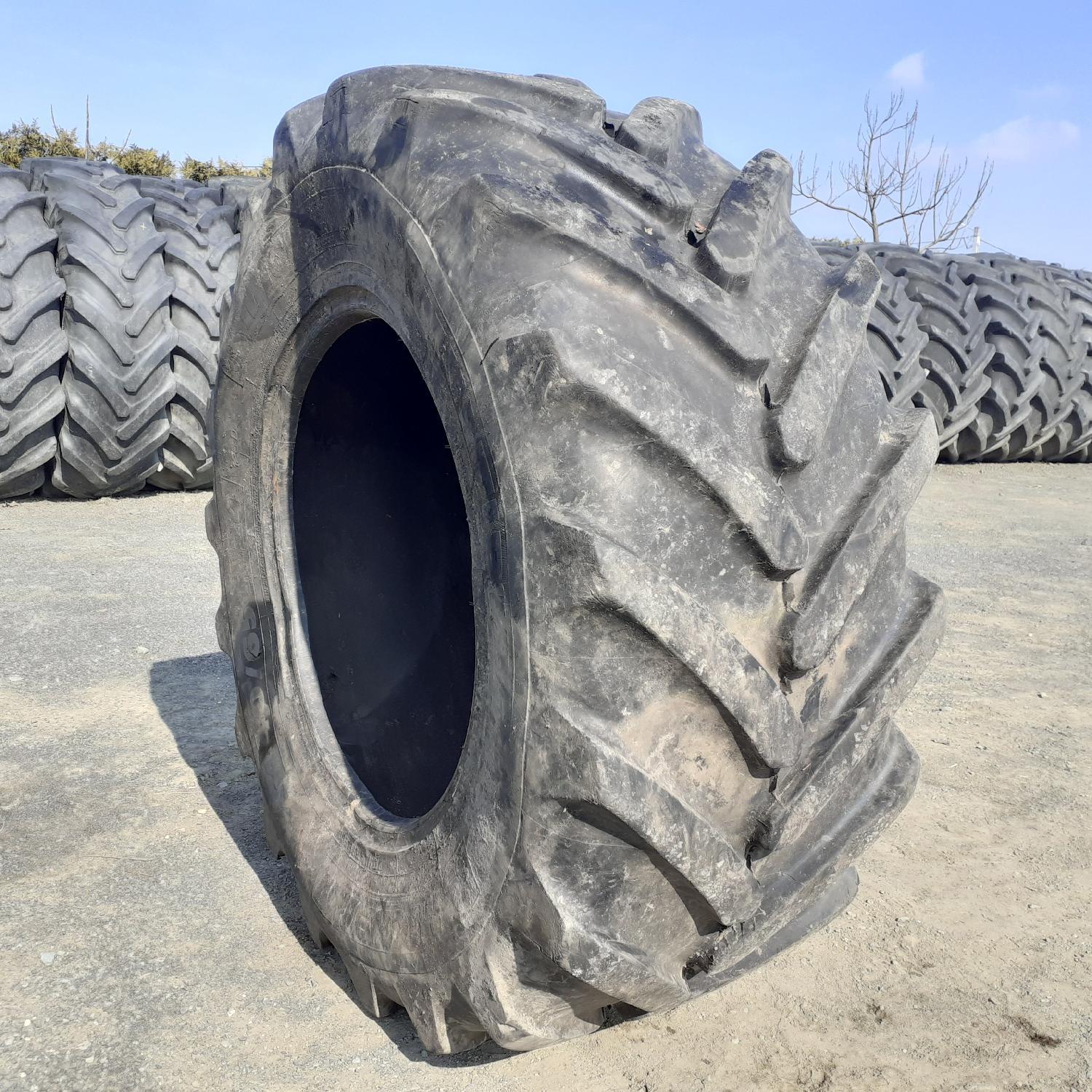  Cauciucuri 440/65R24  Michelin