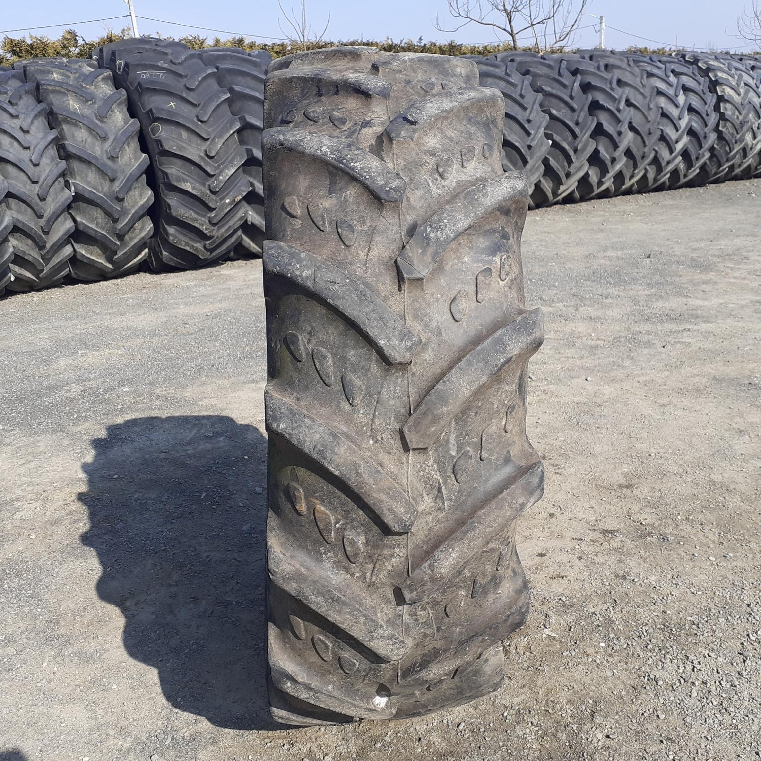  Cauciucuri 340/85R24 (13.6R24) Kleber