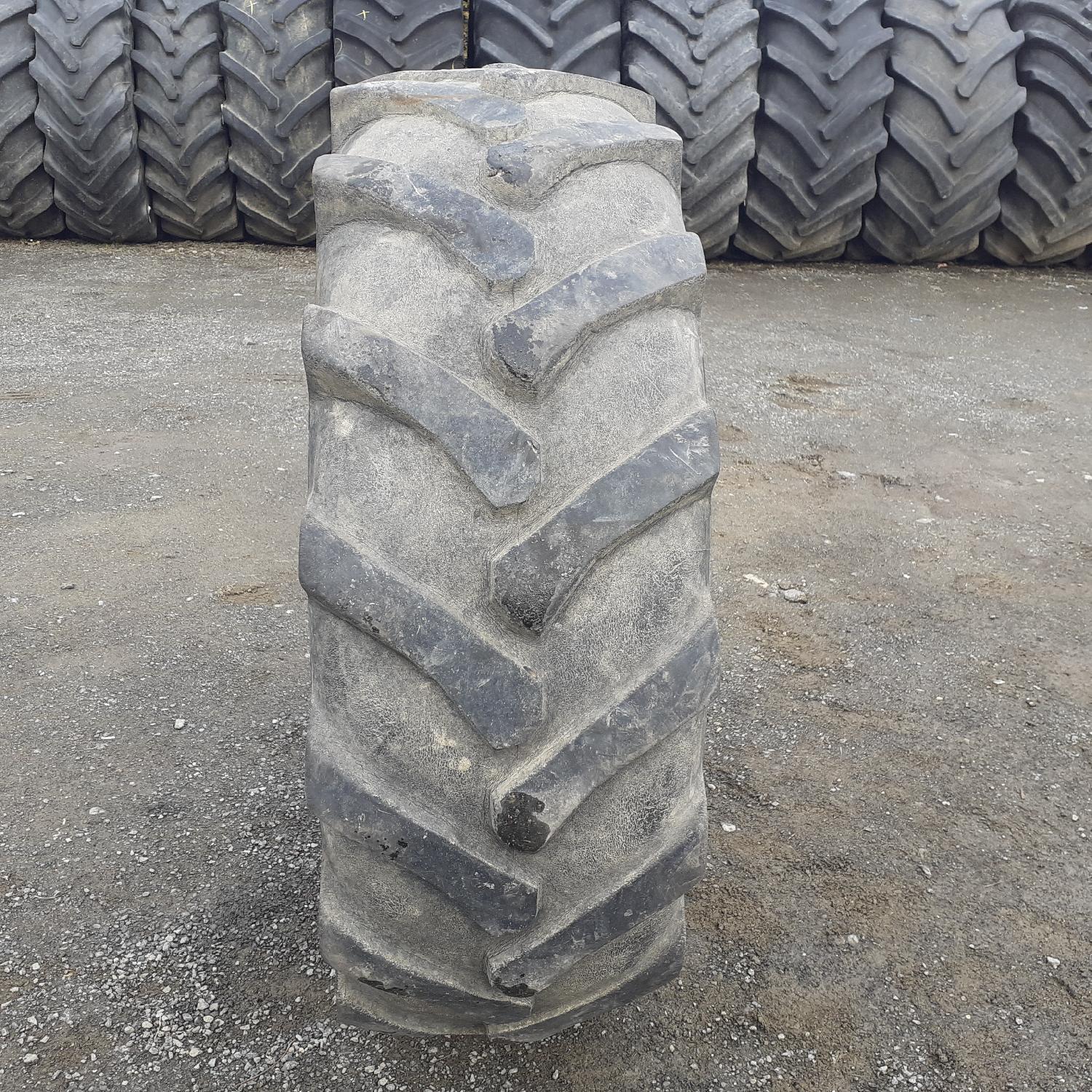  Cauciucuri 360/70R24 Belshina