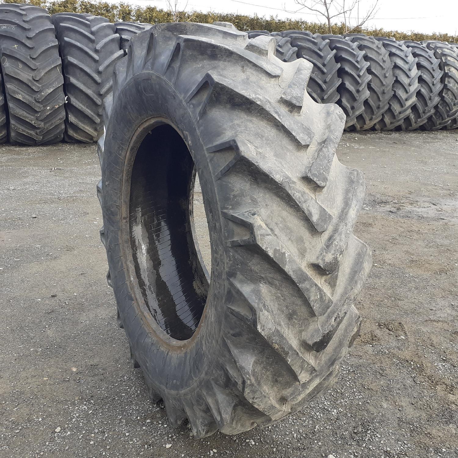  Cauciucuri 14.9-28 (380/85R28) Semperit