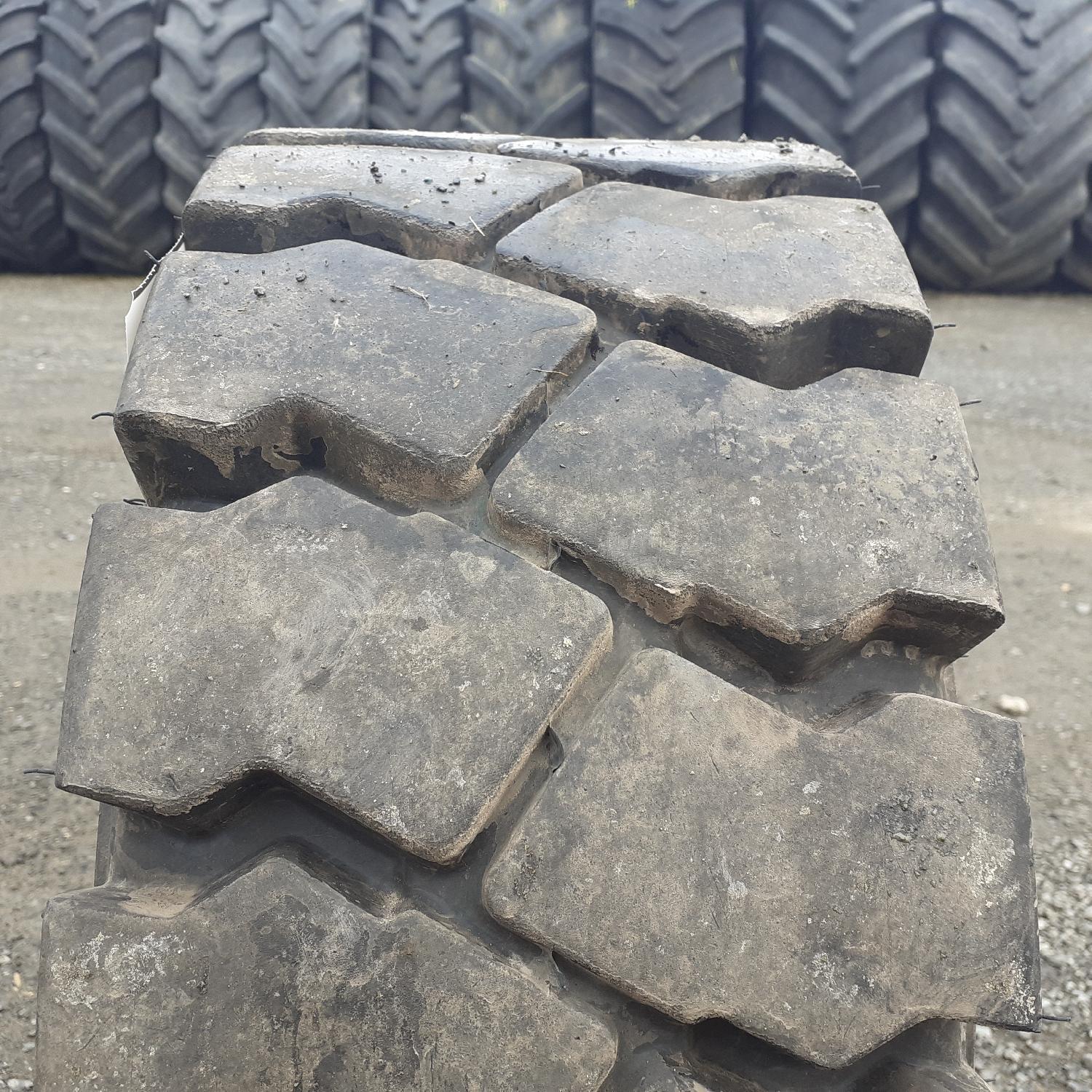  Cauciucuri 23x9-10  Continental