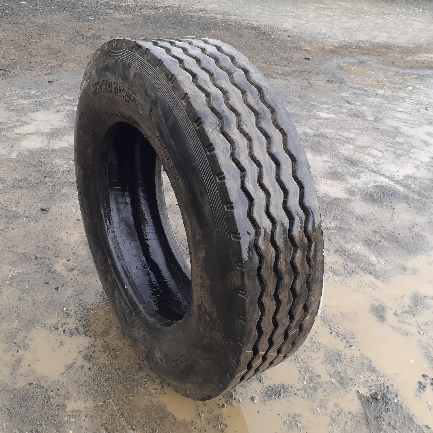  Cauciucuri 215/75R17.5  Eurogrip