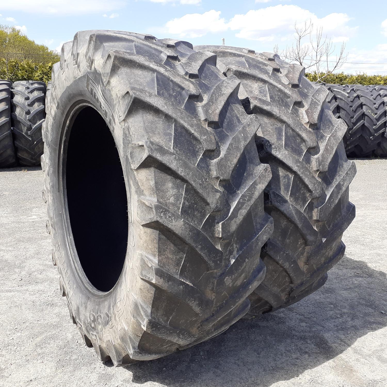  Cauciucuri 600/65R38 Pirelli