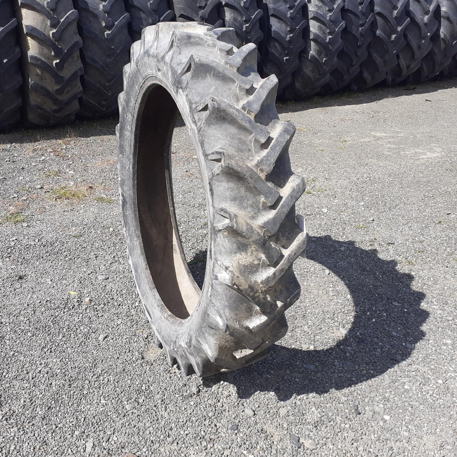  Cauciucuri 8.3-28  Semperit