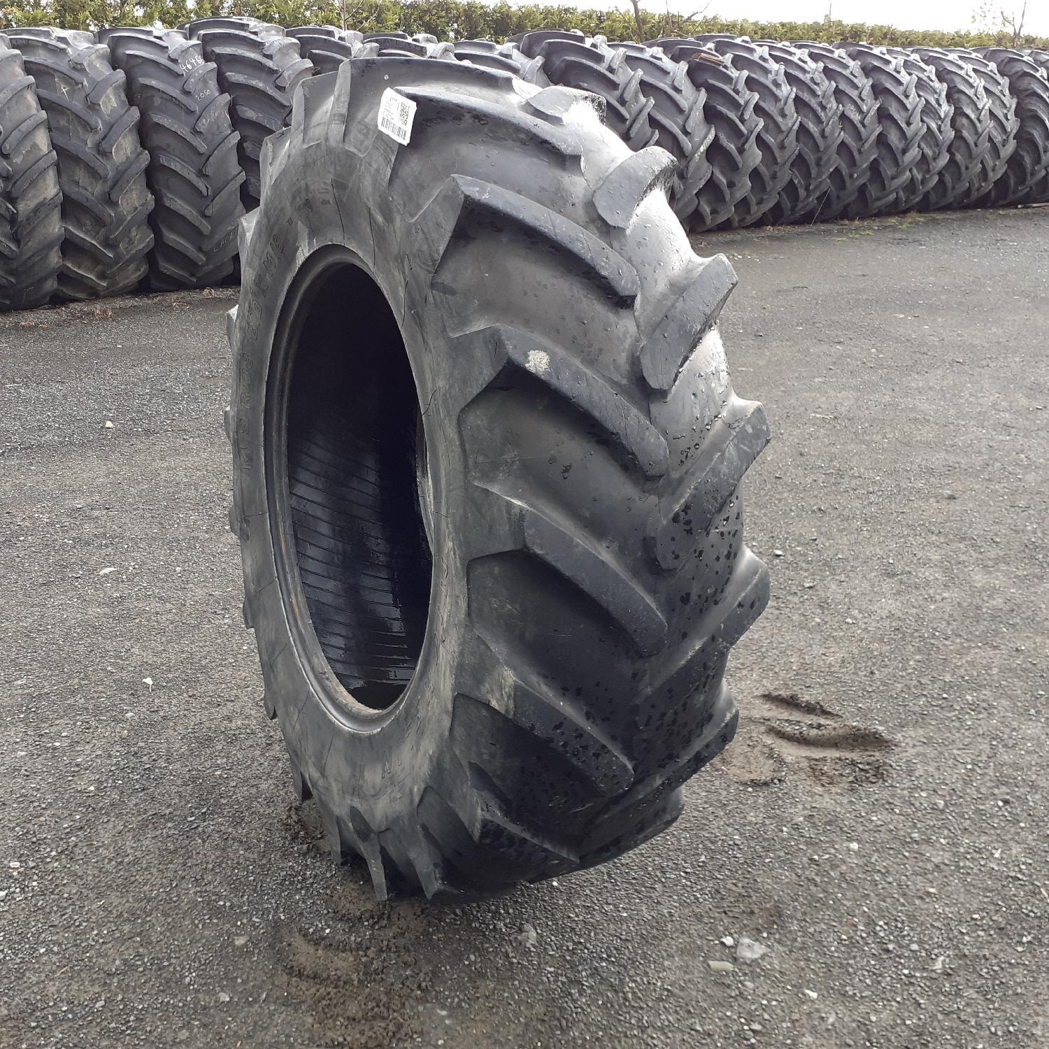  Cauciucuri 14.9-28 (380/85R28) Michelin
