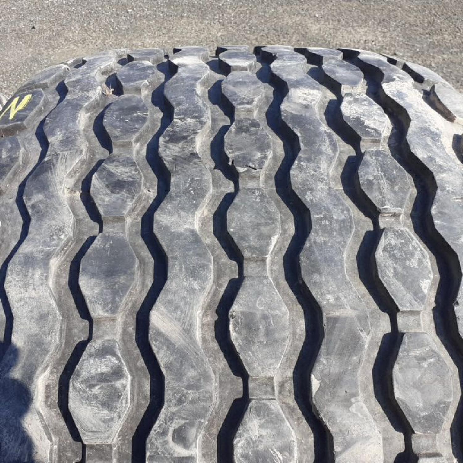  Cauciucuri 505/50R17 Continental