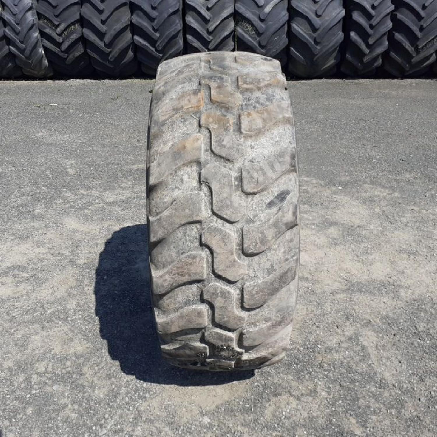  Cauciucuri 405/70R18 Dunlop