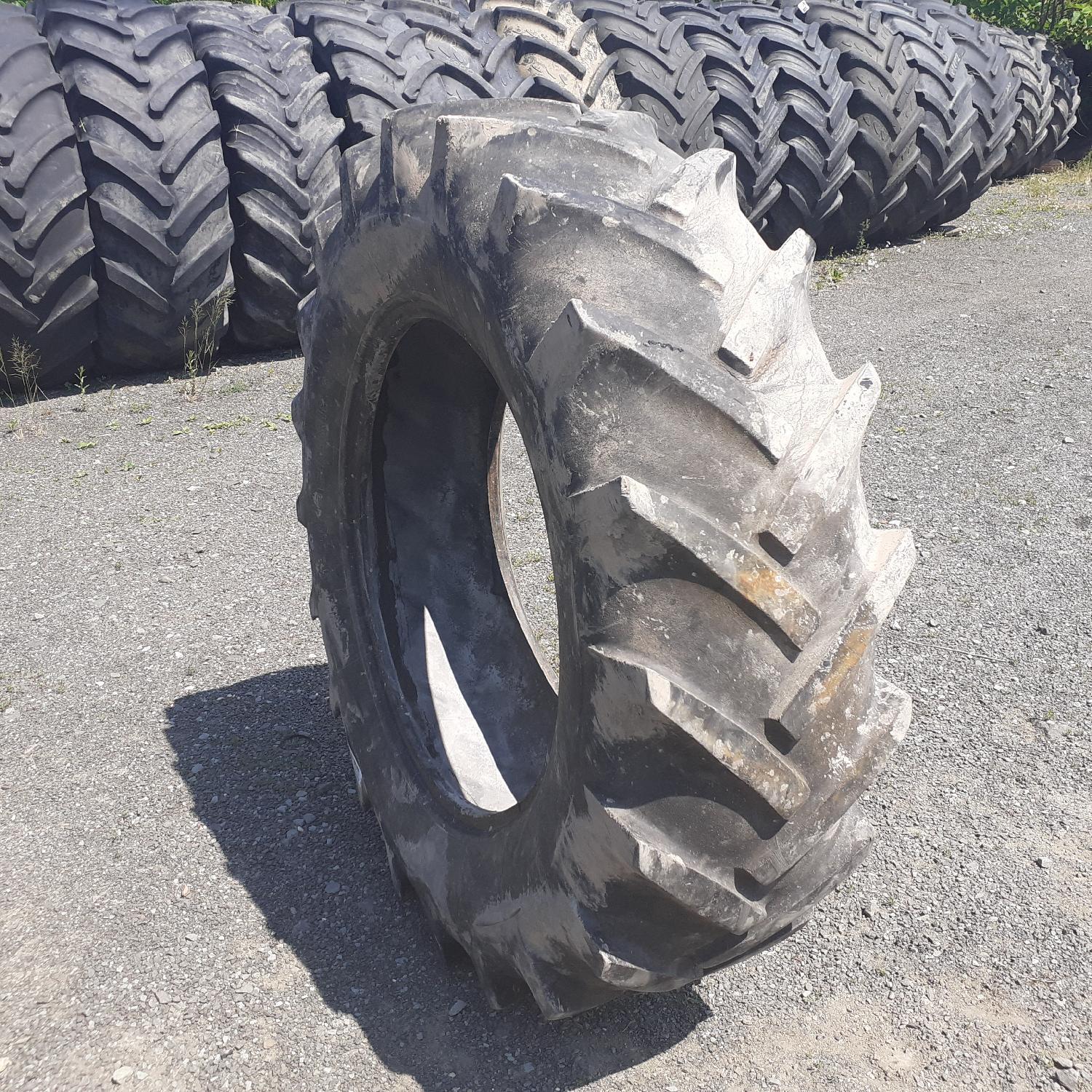  Cauciucuri 14.9-28 (380/85R28) Michelin