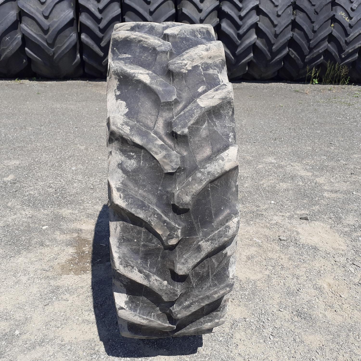  Cauciucuri 320/70R24  Pirelli