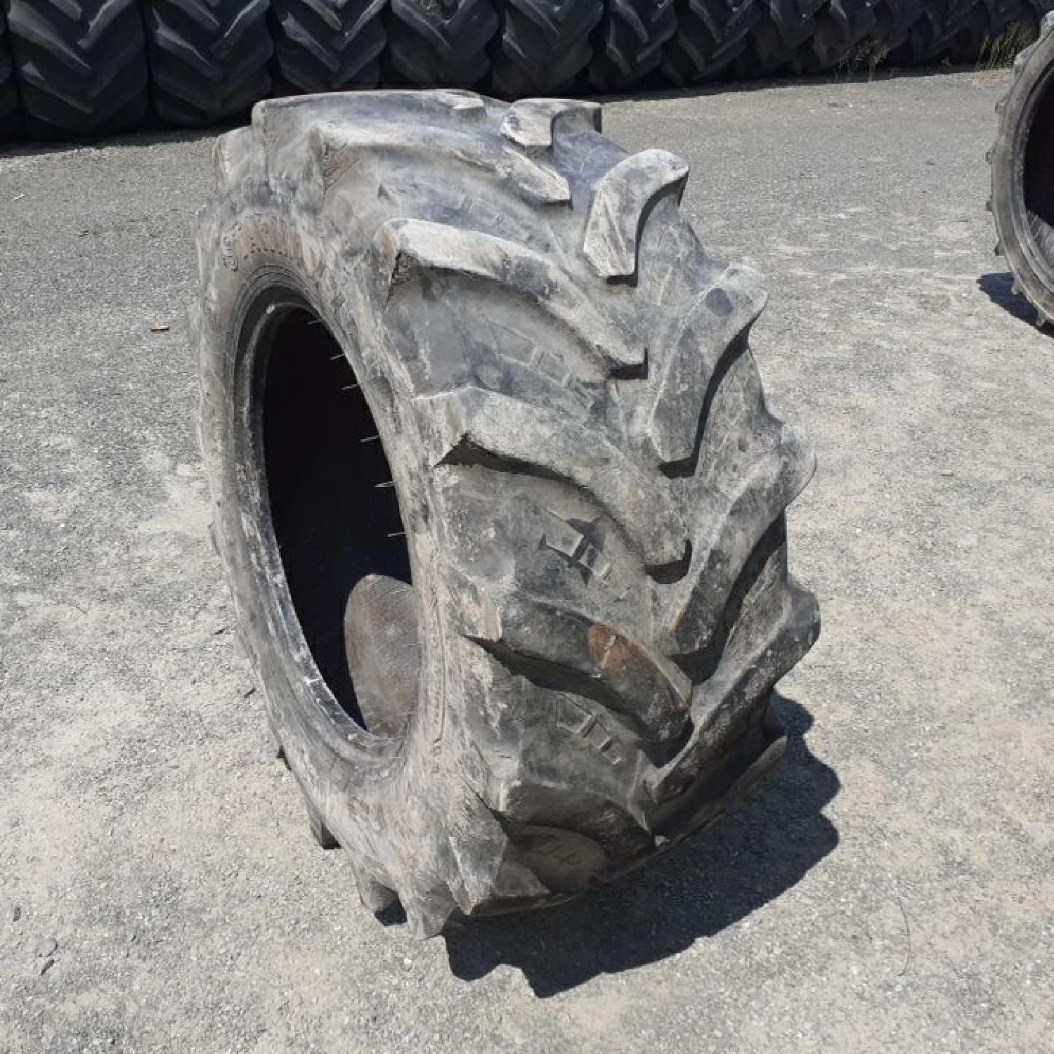  Cauciucuri 440/65R24 Starmaxx