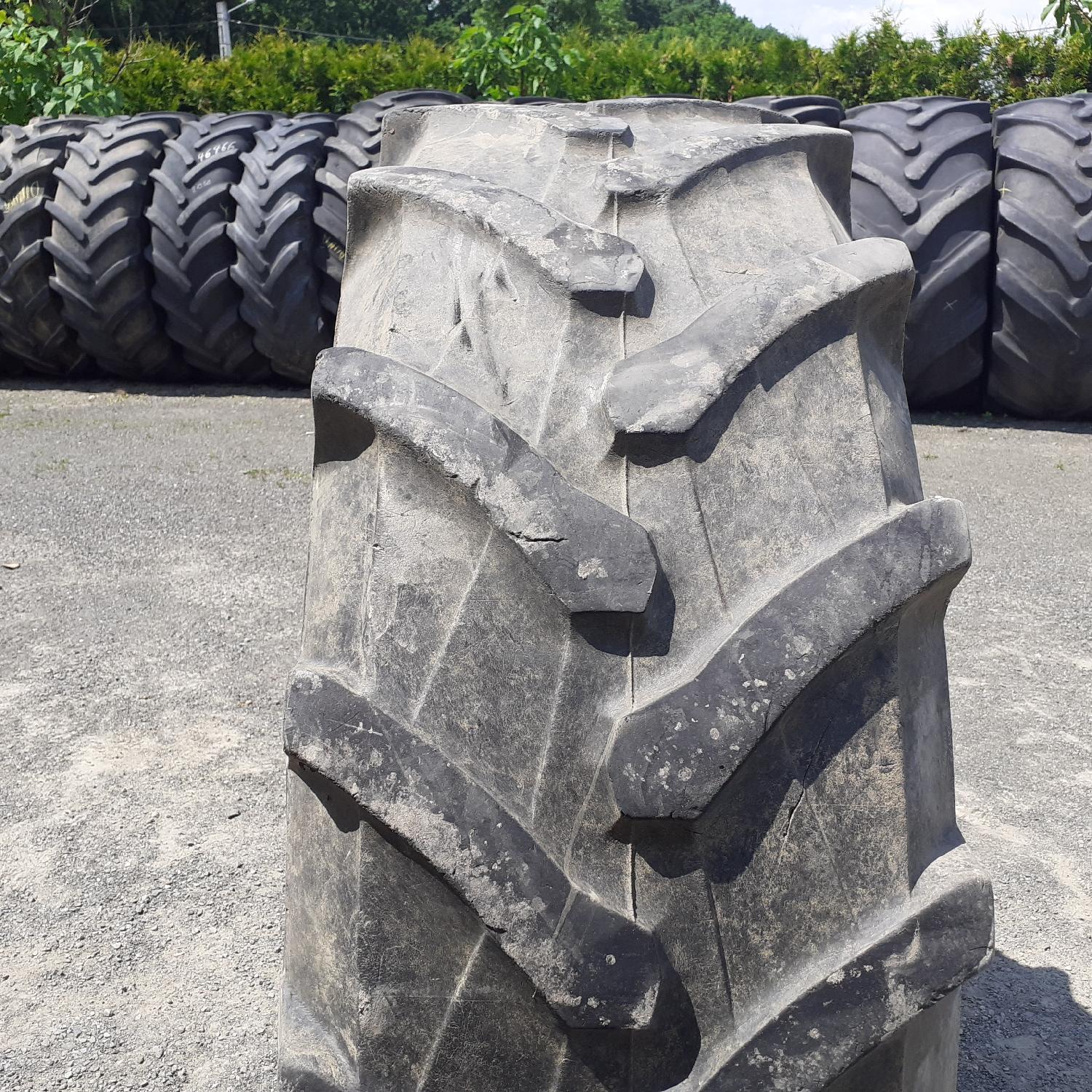 Cauciucuri 14.9R28 (380/85R28) Pirelli