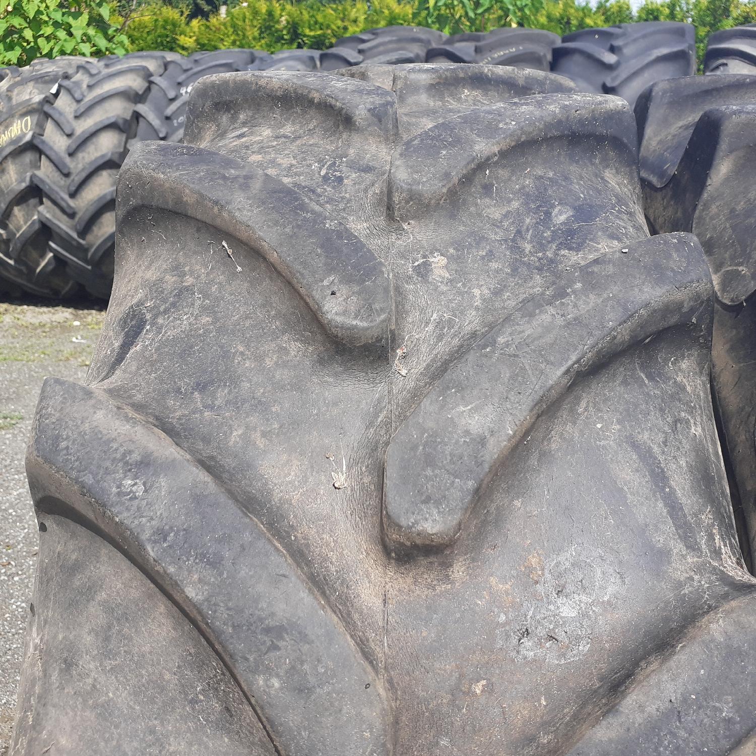  Cauciucuri 340/85R24 (13.6R24) Firestone