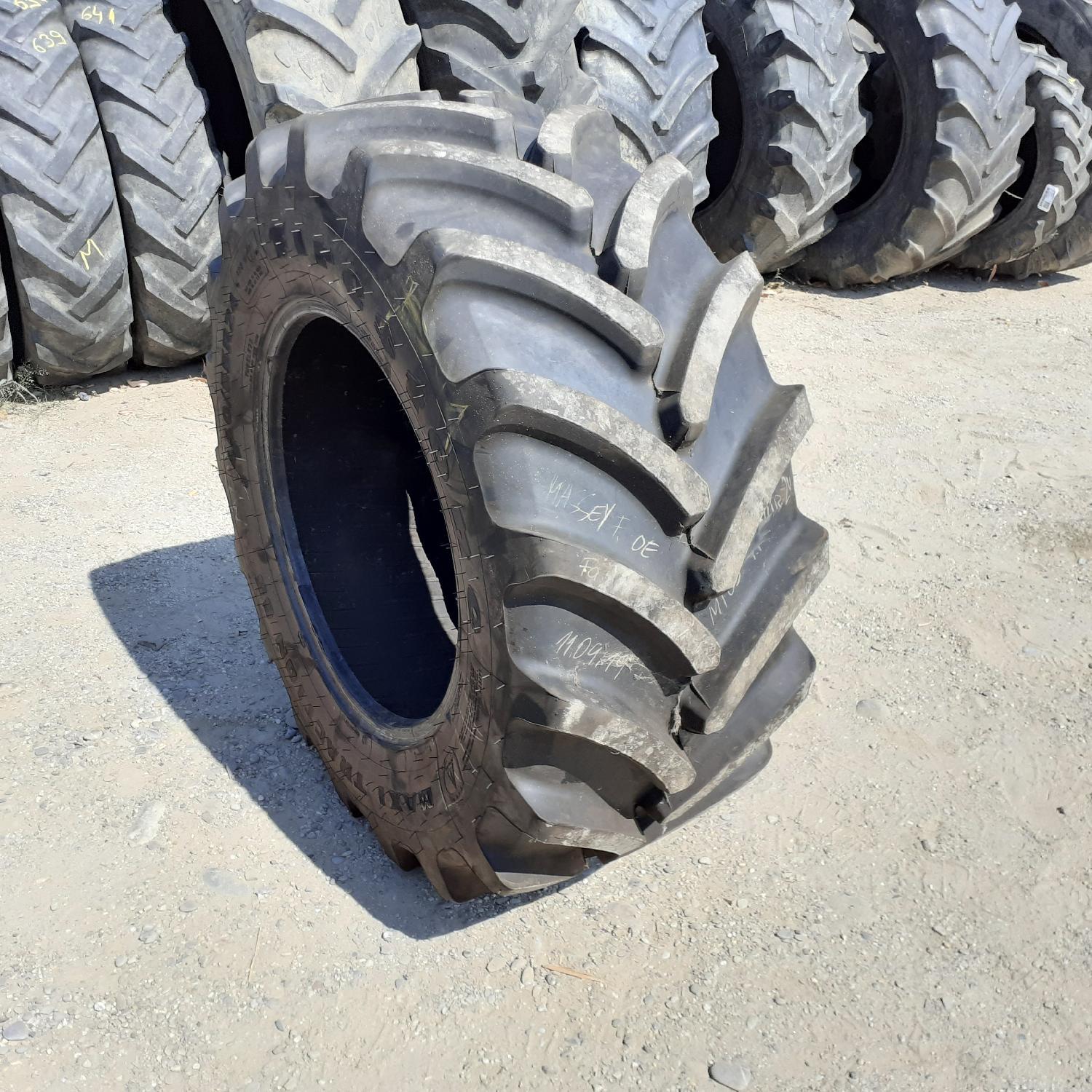 Cauciucuri 440/65R24  Firestone