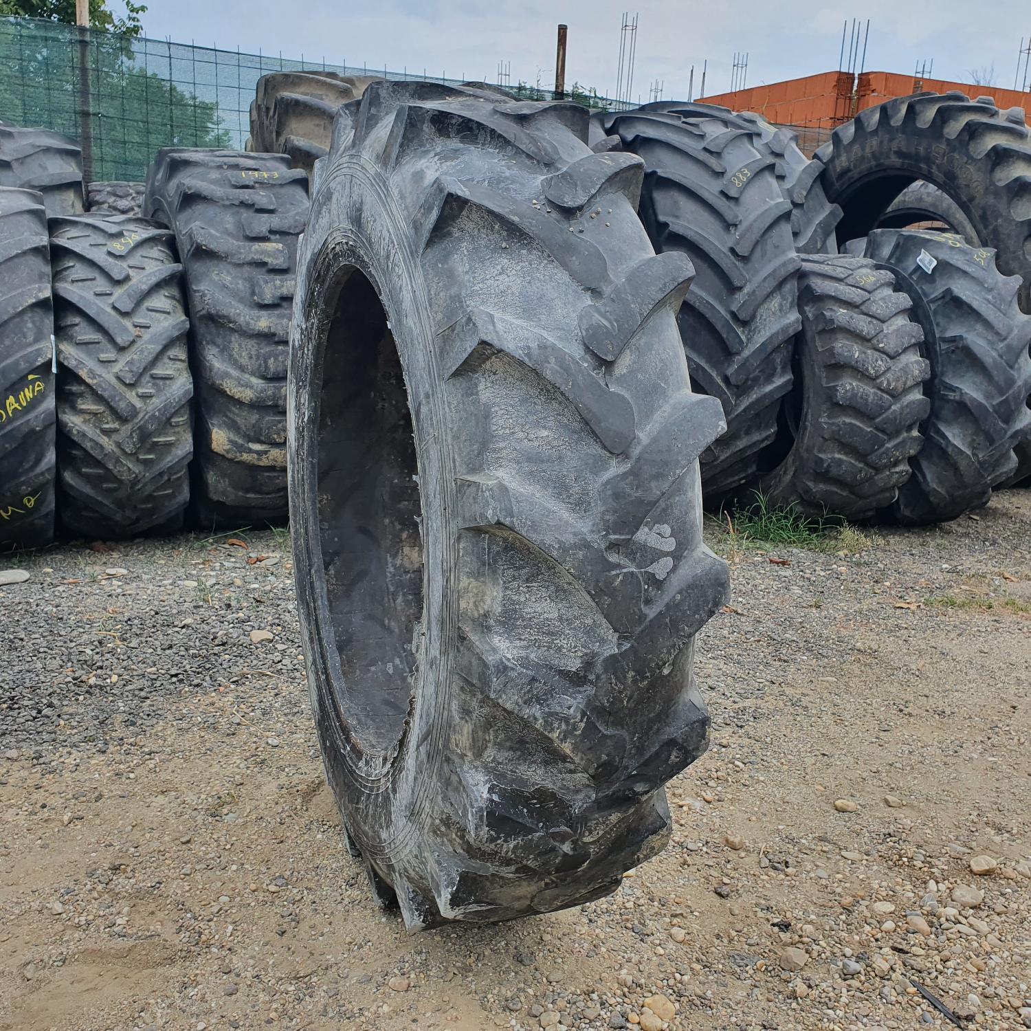 Cauciucuri 12.4-28 (320/85R28) Victoria