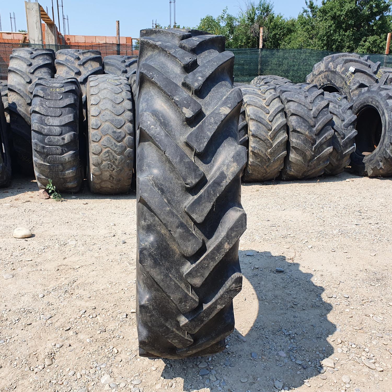  Cauciucuri 12.4-28 (320/85R28) Semperit