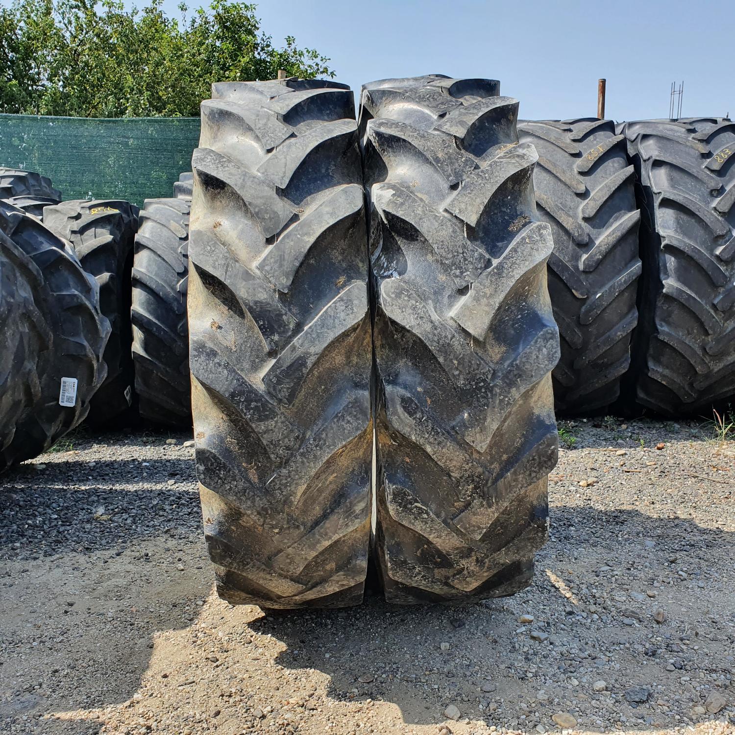  Cauciucuri 12.4-28 (320/85R28) Firestone
