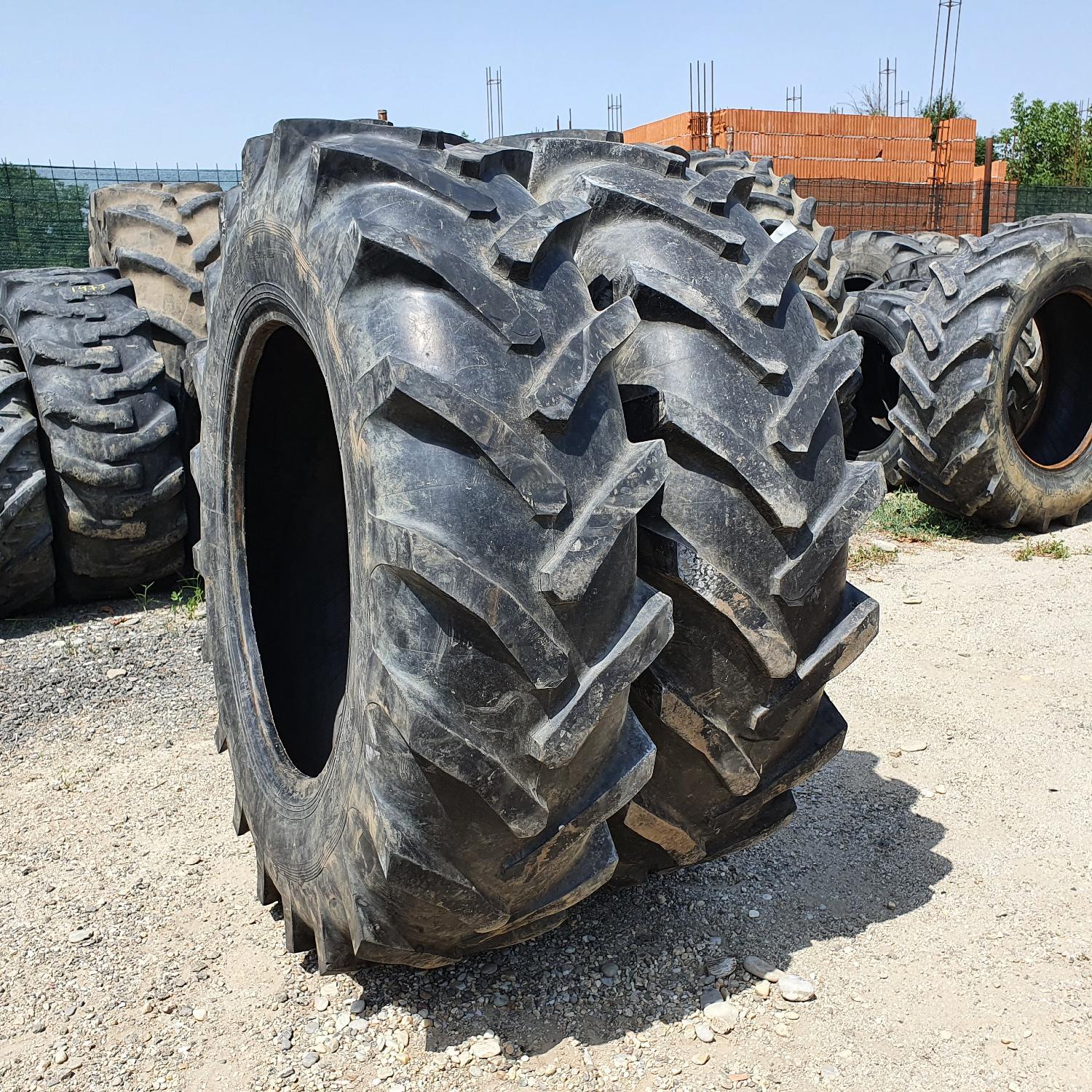  Cauciucuri 14.9R28 (380/85R28) Barum